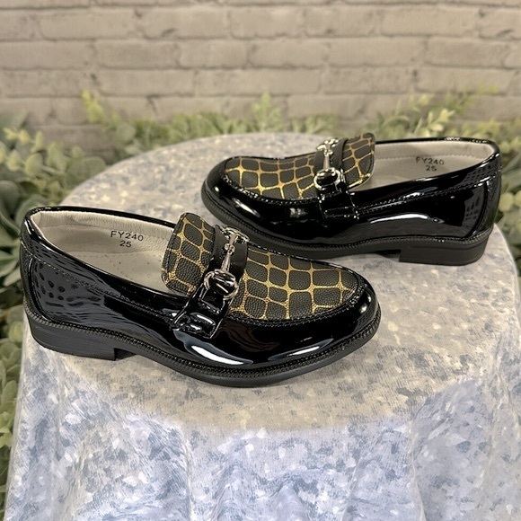 Just One Sight - Black Patent Round Toe Dress Bit Loafer Little Boys 8.5M🖤NWOT - Picture 4 of 9